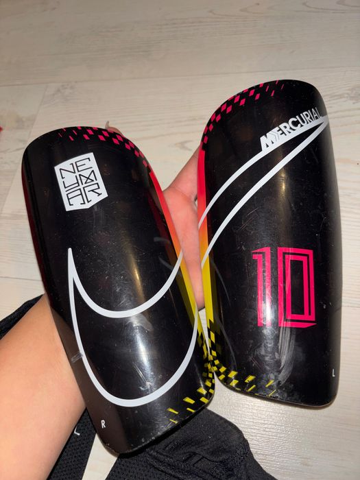 Футболни Кори Nike Mercurial Neymar