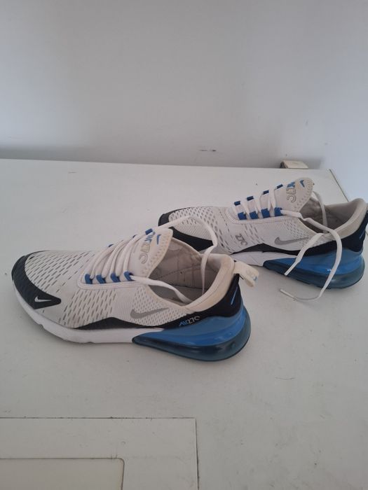 Adidasi nike 42.5 adusi din anglia