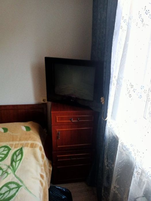 Продам спальный гарнитур