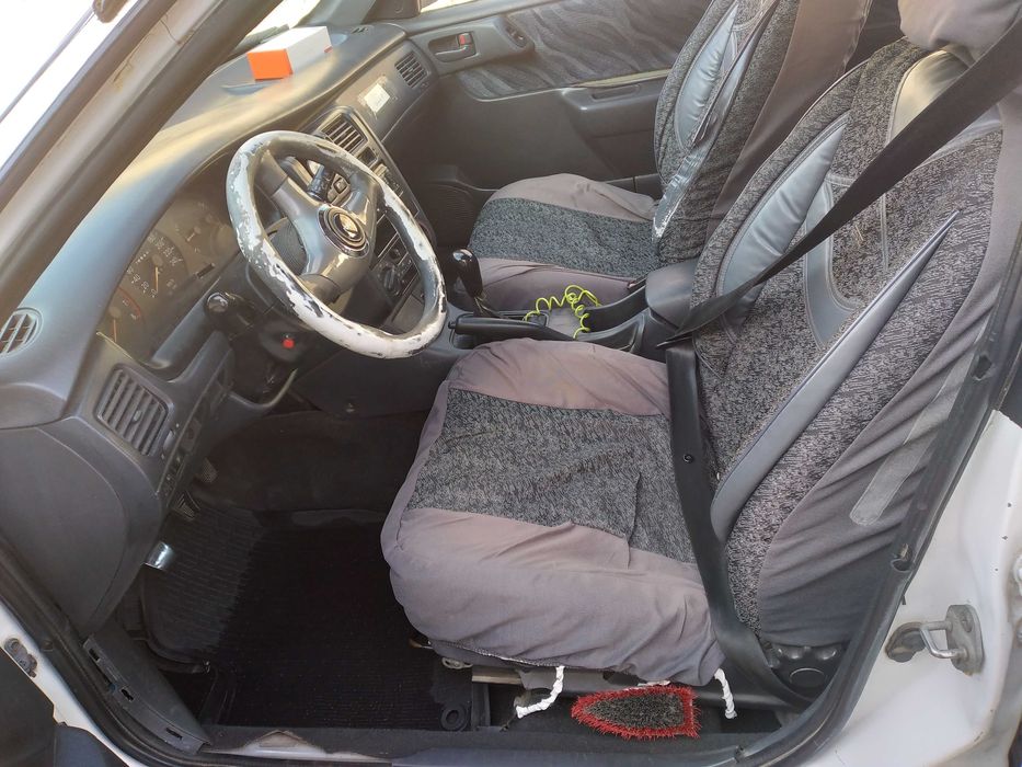 Тойота Карина Е, 1996 г.