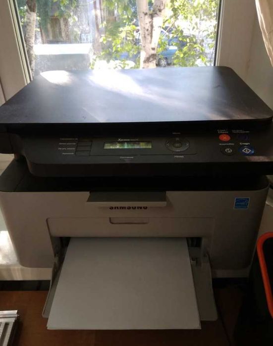 МФУ лазерный монохромный принтер Samsung M2070