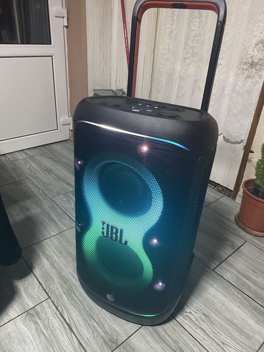 Jbl partybox 520 cu baterie