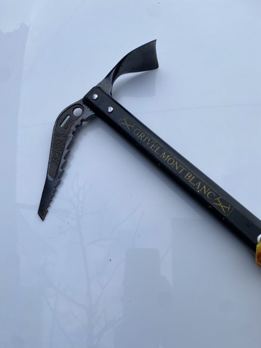 Пикел. Туристическа екипировка