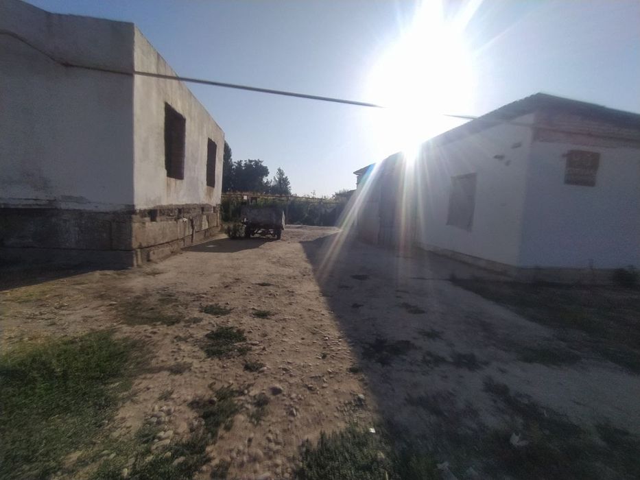 "Chinoz"da UY SOTILADI 25 sotix