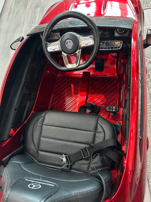 Детска акумулаторна кола CLA 45S 4x4 (12V) – КАТО НОВА + Дистанционно
