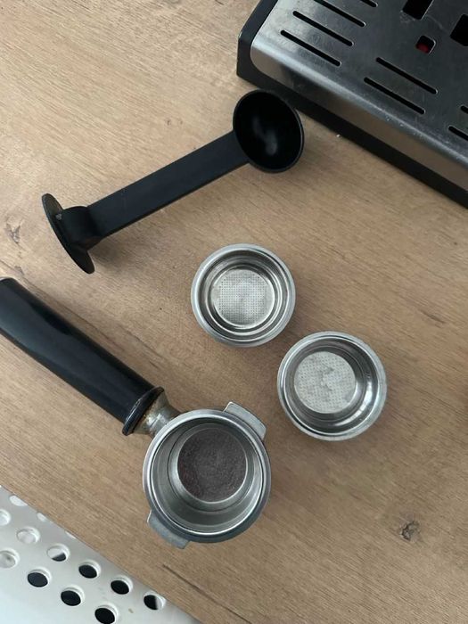 Кофеварка Delonghi ECP