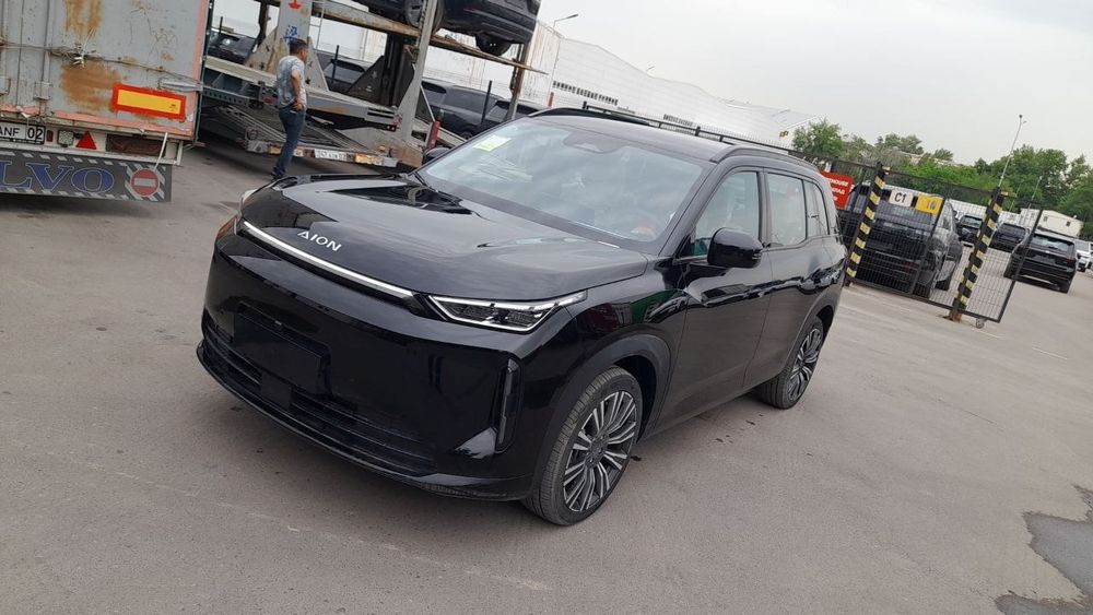 Gac Aion i60 2026 disc 605km qora oq bo