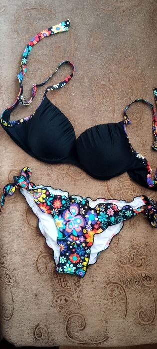 Дамски бански две части