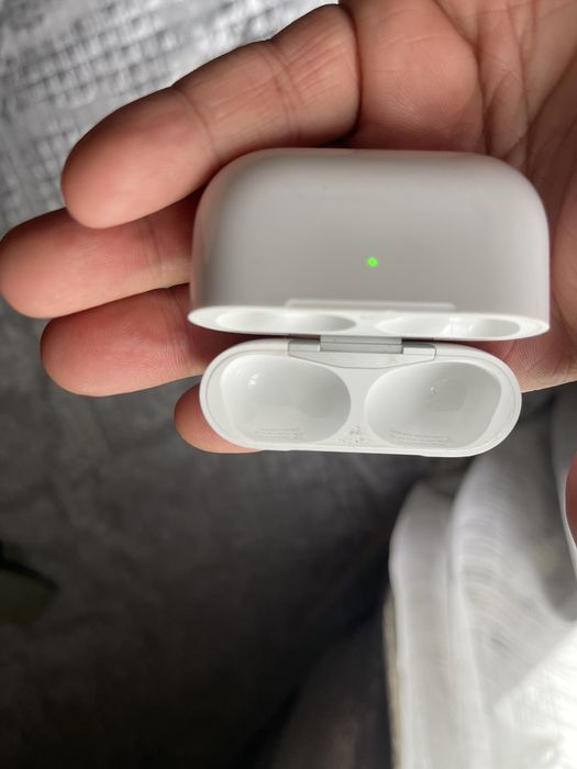 Кейс Airpods Pro 2 оригинал