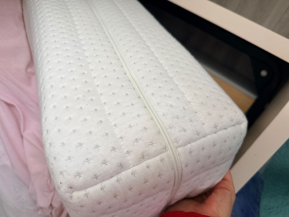 Vând mobilă cu pat, tip căsuță, copil