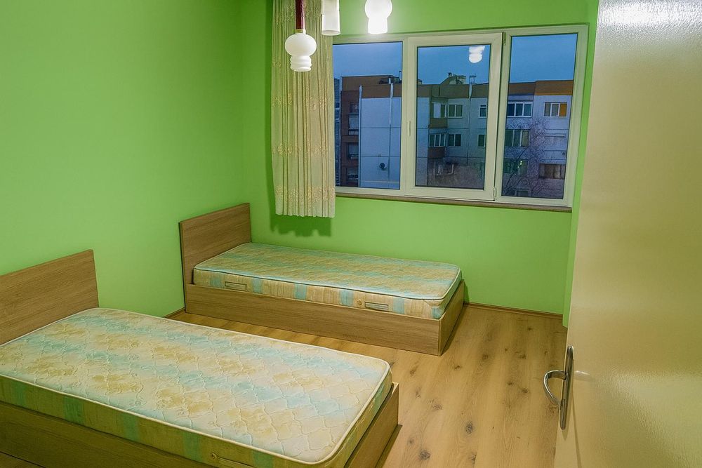 Дава се под наем Тристаен апартамент в Пловдив, Христо Смирненски - 93 кв.м за 433.5 € - Снимка #5