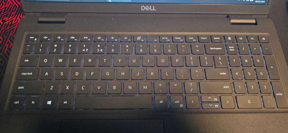 Laptop Dell Latitude 3520 / 32 GB RAM DDR 4 / I5 - 11457 / NVME 512 GB