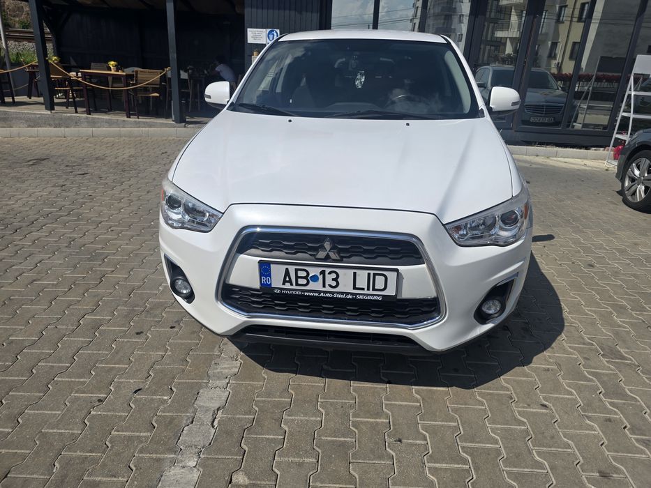 Vand Mitsubishi asx benzina
