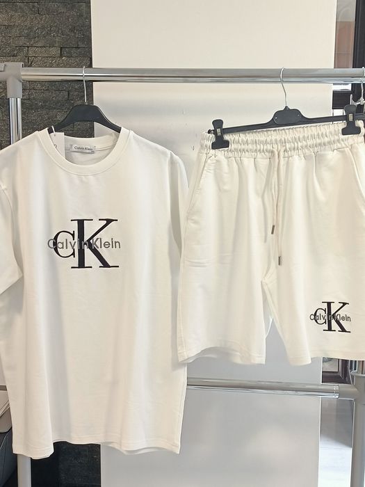 Compleu barbati ck lichdare de stoc