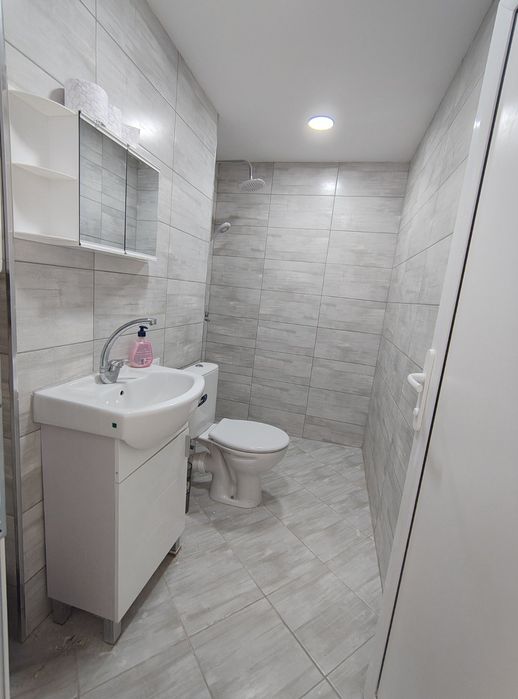 Продава се Двустаен апартамент в Шумен, Тракия - 58 кв.м за 1627 €/кв.м - Снимка #11