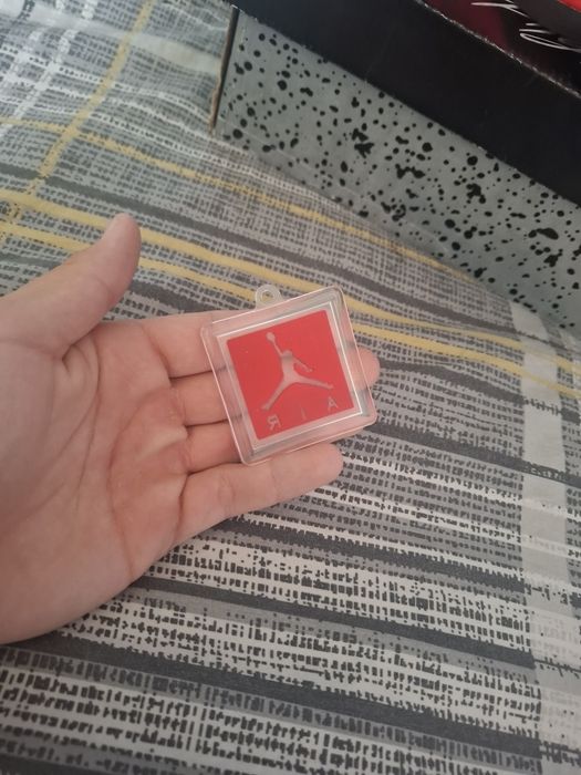 Jordan 4 Red tunders 41номер