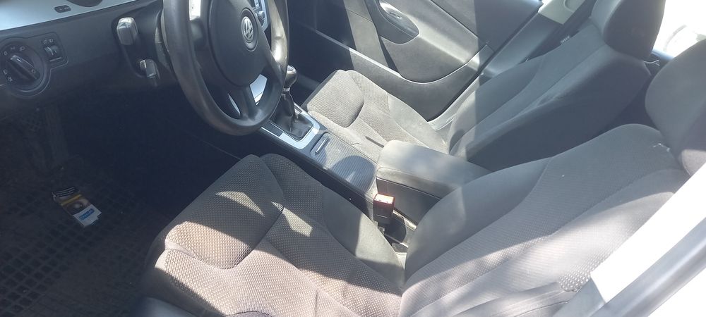 VW Passat B6 1.9 TDI на части