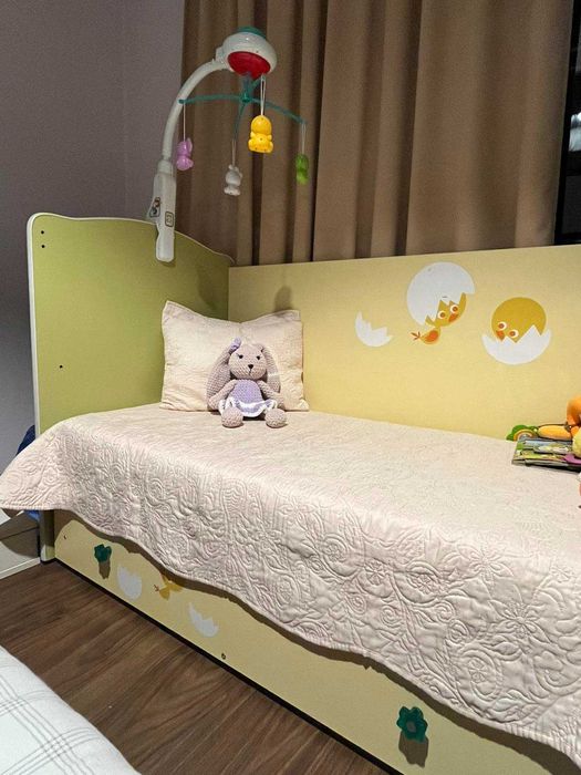 Бебешко легло с матрак+ подарък музикална играчка