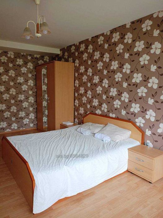 Дава се под наем Двустаен апартамент в Бургас, Лазур - 60 кв.м за 408 € - Снимка #7