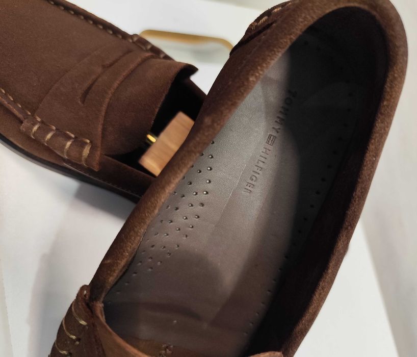 Pantofi loafer penny 41 premiun Tommy Hilfiger piele naturala suede moale maro