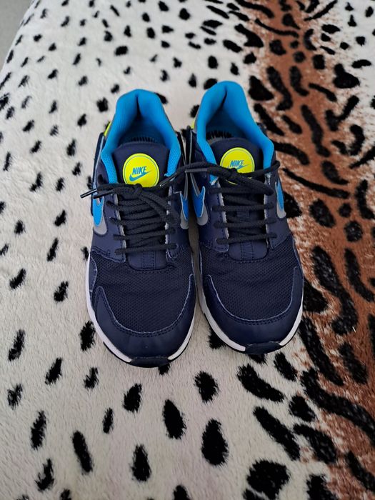adidași Nike originali stare buna