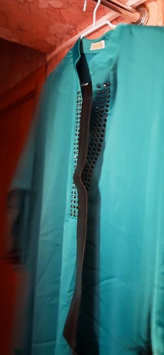 Той көйлектерін сатамын