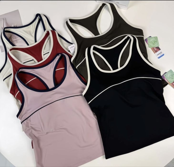 Продаю топ майку для фитнеса