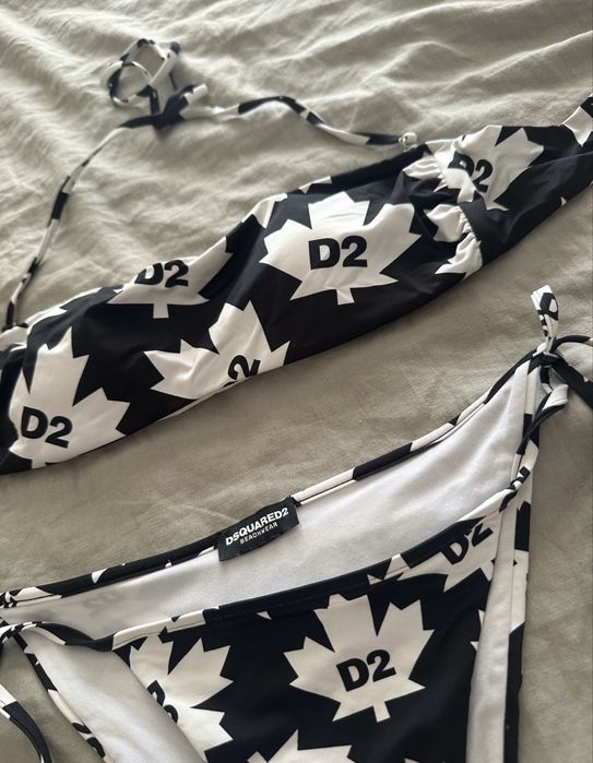 Dsquared бански от две части