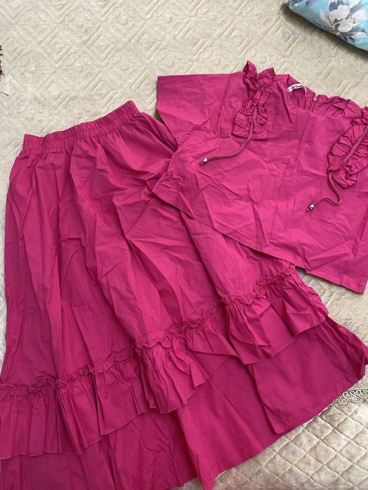 Женская одежда.