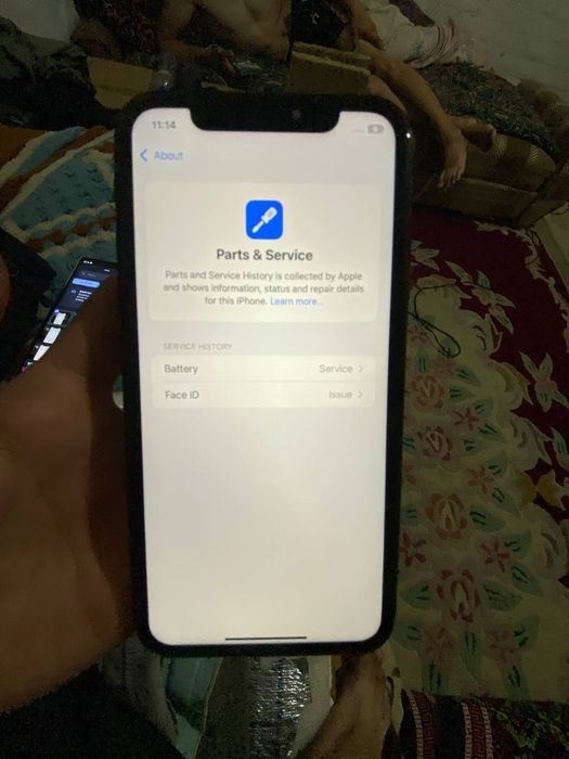 Iphone xr 64 gb 77% batareyyya tel trubdi