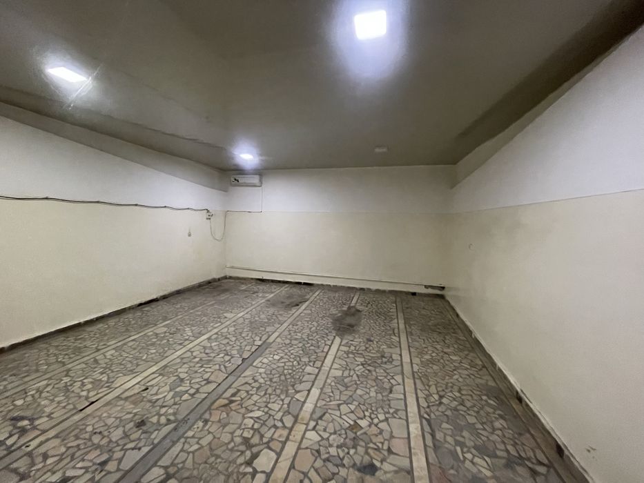 Бино сотилади 2136кв(Дом куриш учун)