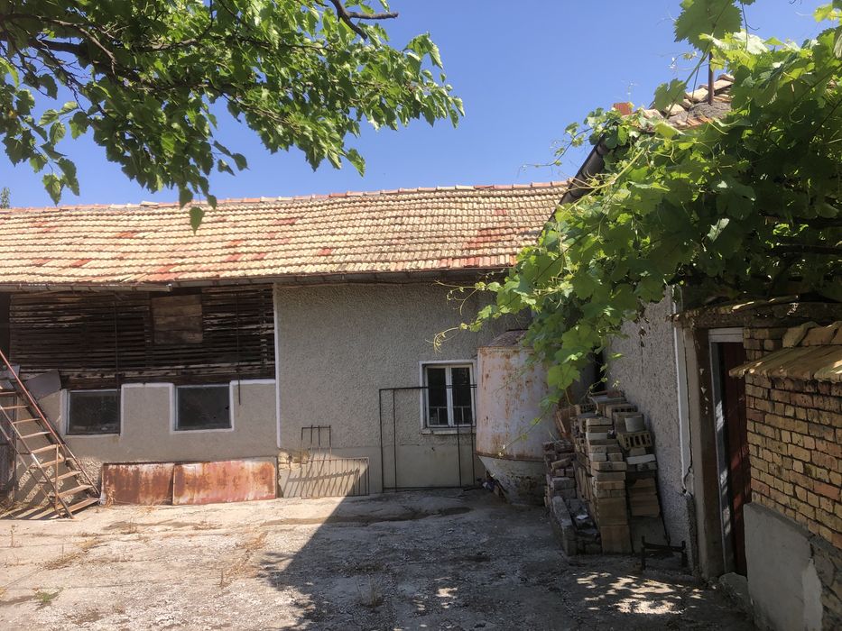 Продава се Къща в с. Моравка, Област Търговище - 150 кв.м за 147 €/кв.м - Снимка #6