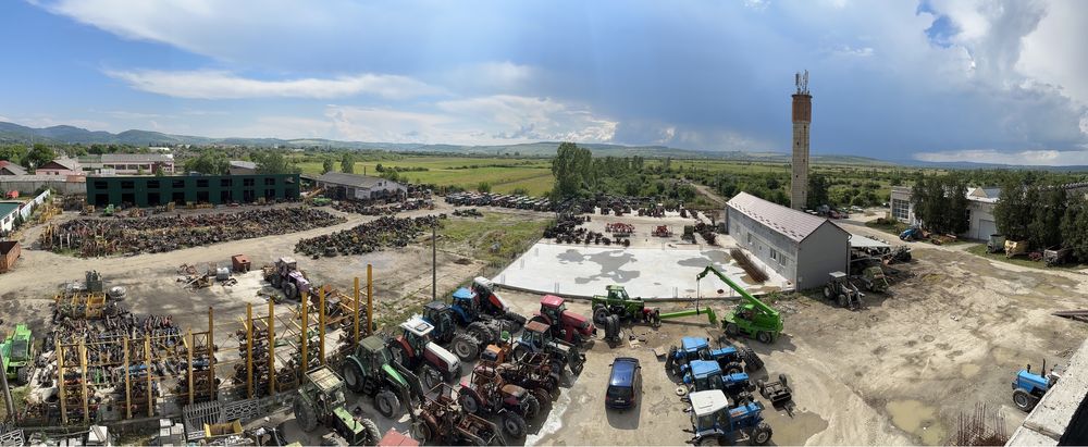 Dezmembrari Tractoare Case Fendt JohnDeere NewHolland/Piese tractoare