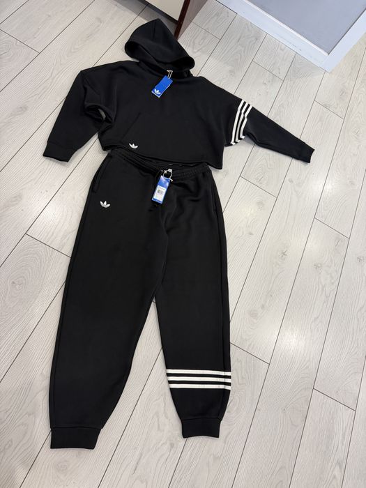 Одежда adidass женская