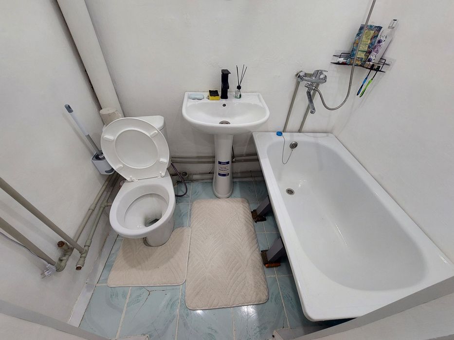 Жайна базар орталықта квартира!