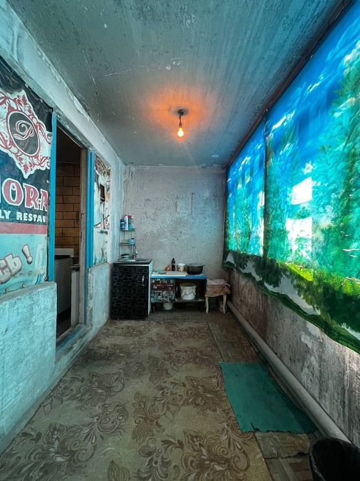 Срочно продаётся 2х ком квартира Вдоль дороги