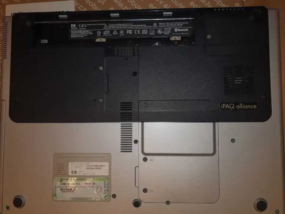 vechi Laptop celeron 2Gb ram windows, pentru scoala acasa