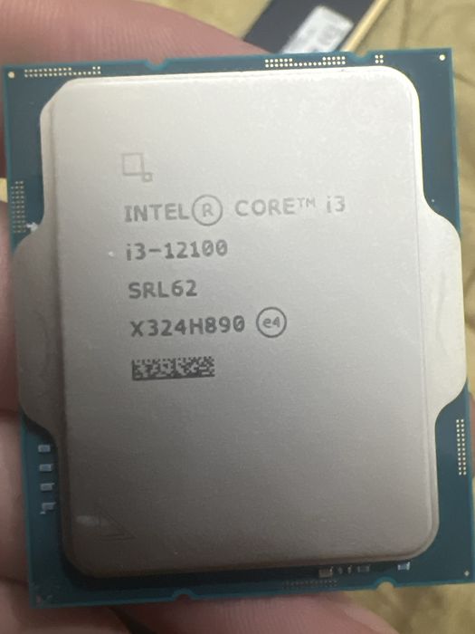 Процессор intel core i3 12100