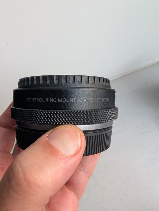 Canon EF 50mm f/1.0L +adaptor RF