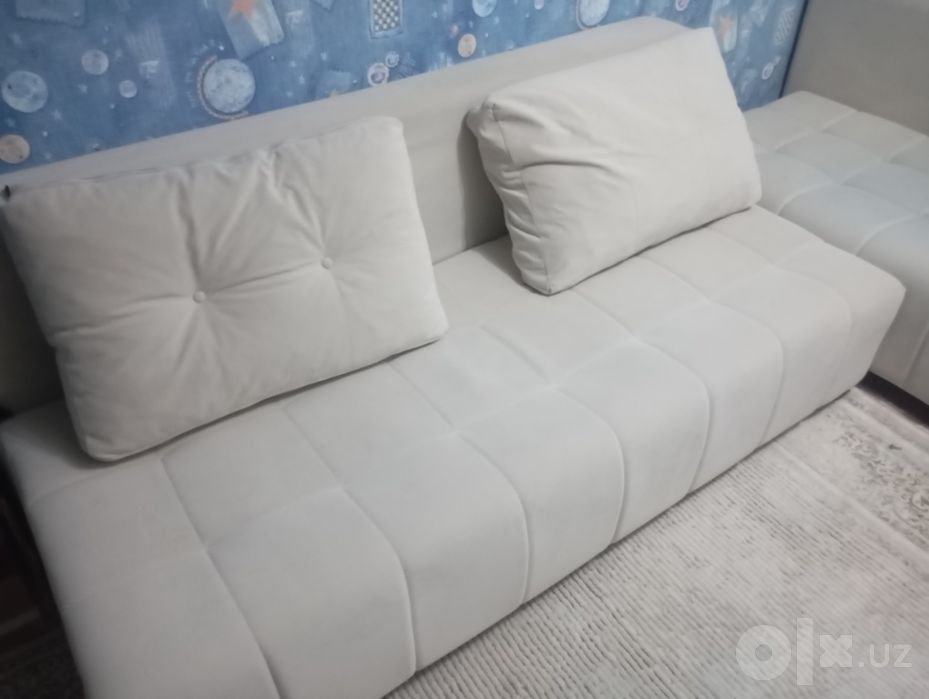 Продам диван для дома