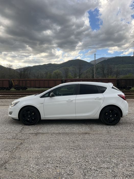 Opel Astra J, 1.6 Turbo
