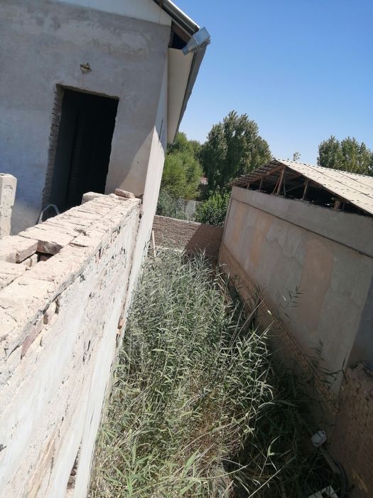 Имарат Гоне Арка автовогзалда