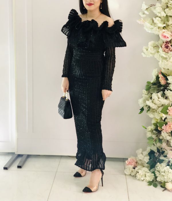 Черное элегантное платье вечернее блестящее