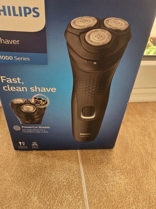 Aparat de ras Philips