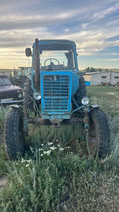 Трактор МТЗ 80 с прицепом