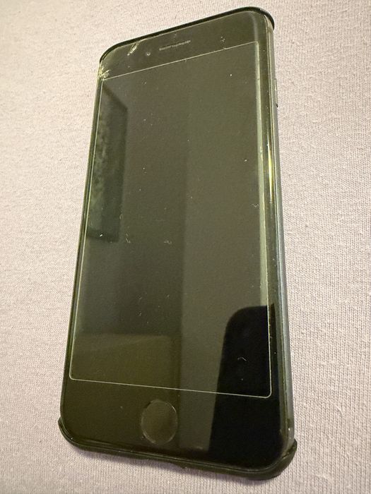 Iphone8, functioneaza perfect