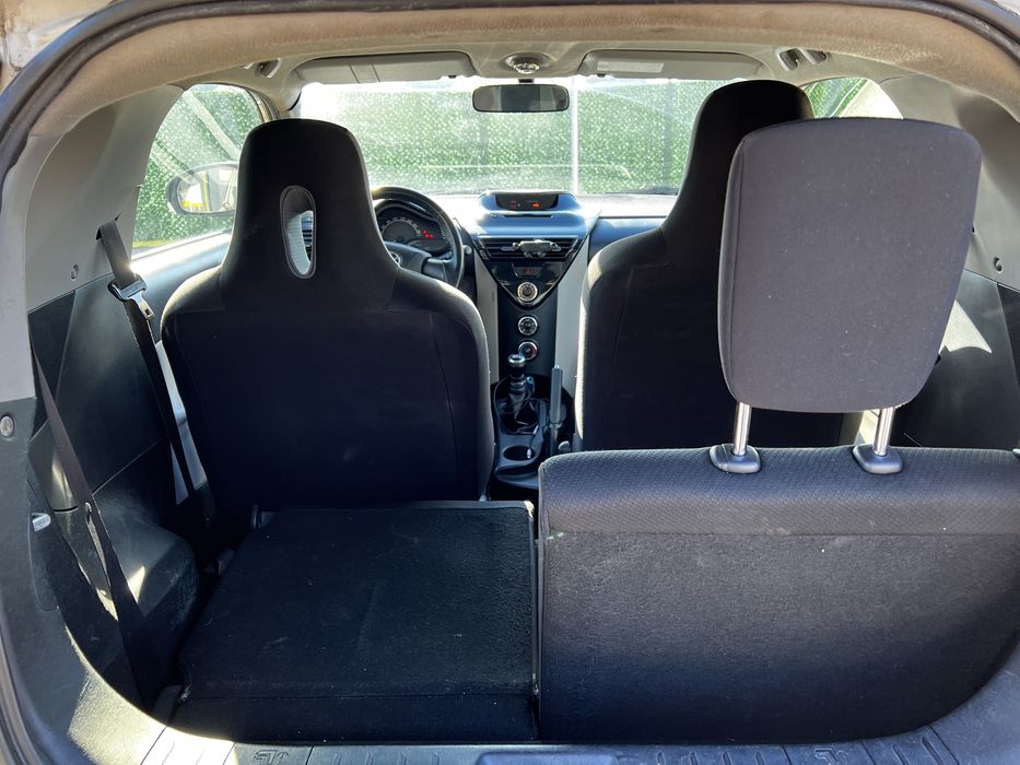 Toyota IQ (2012) - stare foarte buna