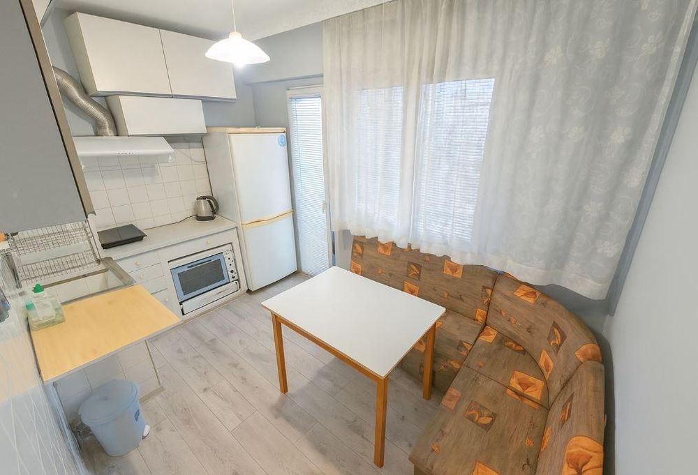 Дава се под наем Двустаен апартамент в Варна, Младост 1 - 41 кв.м за 350 € - Снимка #2