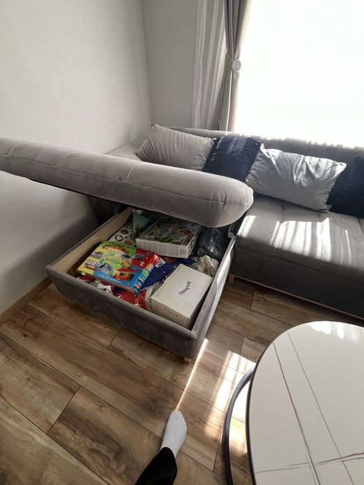 Диван П-образен много запазен