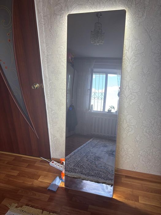Зеркало с подсветкой